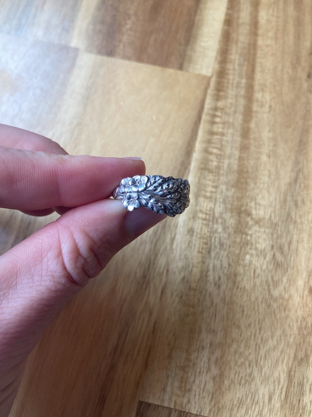 Floral spoon ring